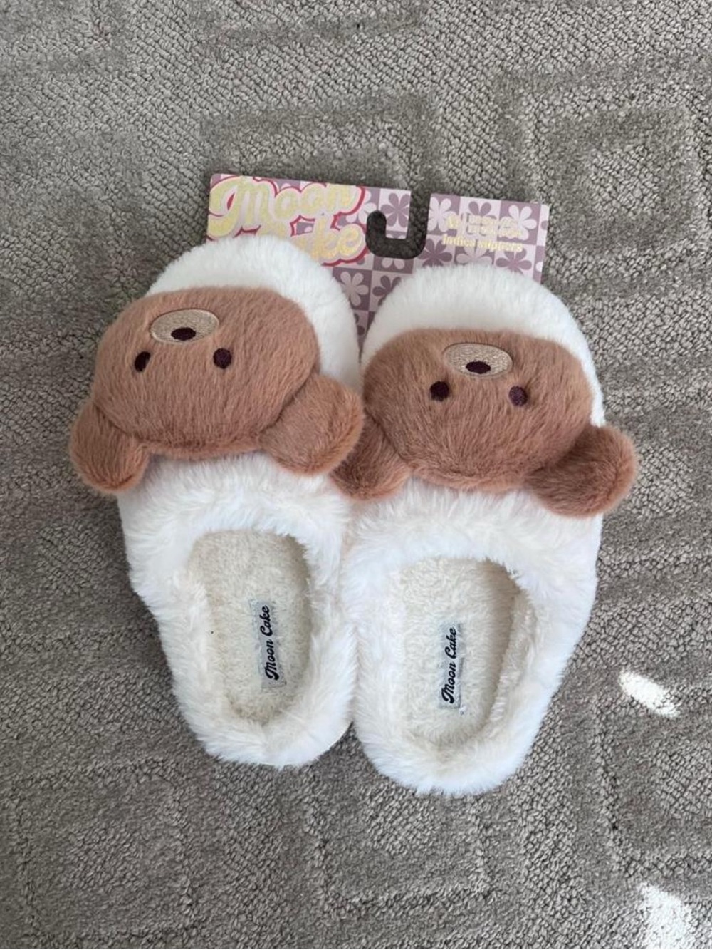 Plush Bear Slippers in White and Light Brown